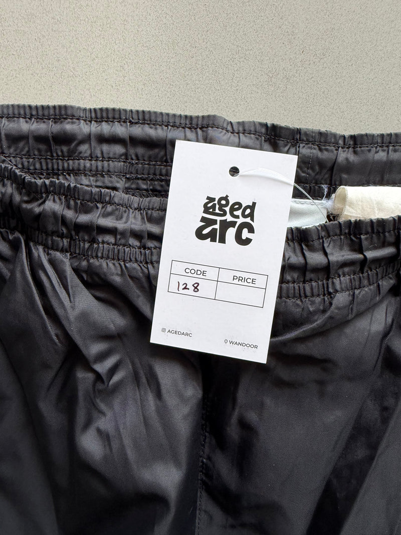 00S NIKE TRACK PANT128 - XL