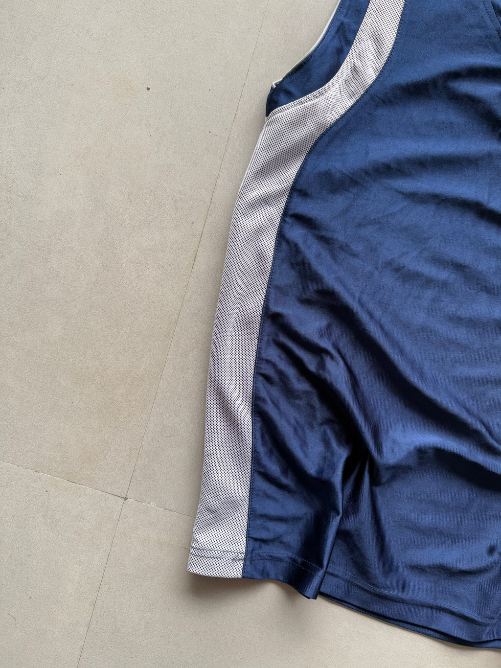 VINTAGE NIKE ACG TANK TOP - M