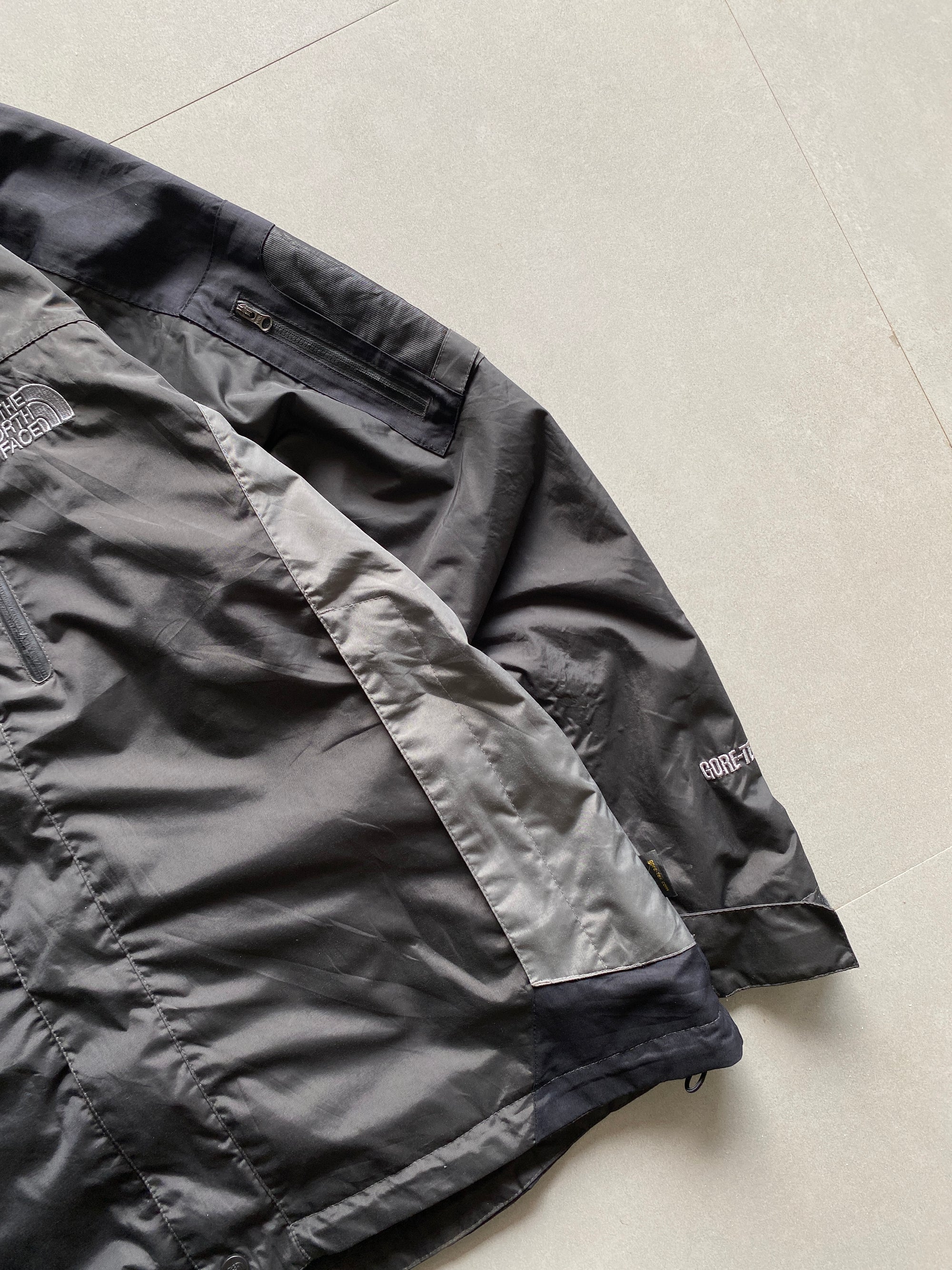 THE NORTH FACE GORTEX JACKET - XL