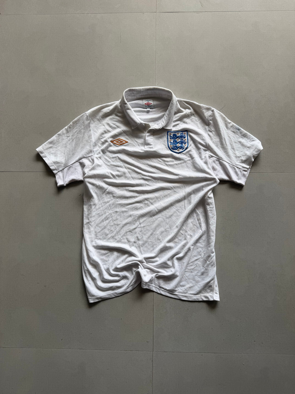 2010 UMBRO ENGLAND JERSEY - M