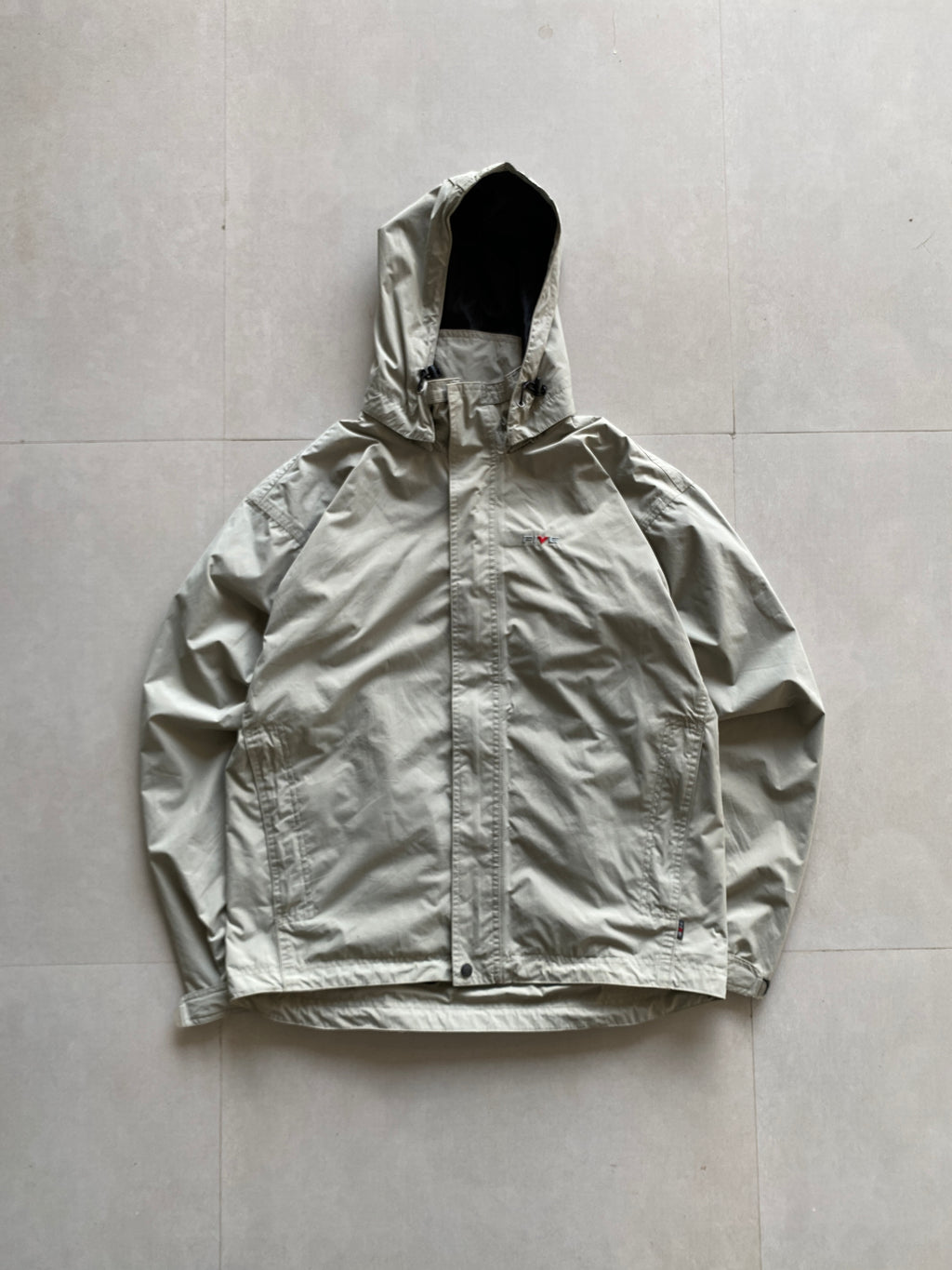 FIVE HOODED TREKKING JACKET - L