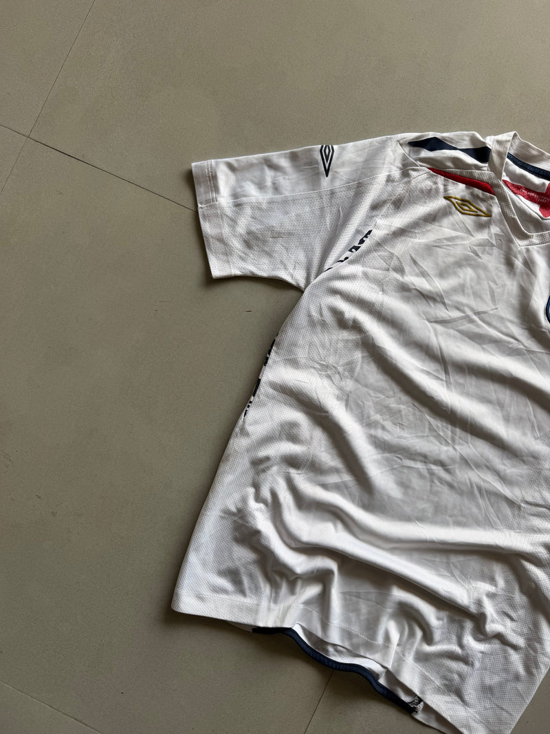 2007 UMBRO ENGLAND JERSEY - M