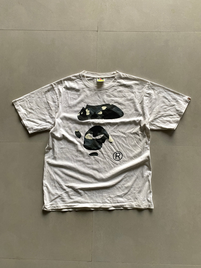 BAPE CAMO APE LOGO TEE - M