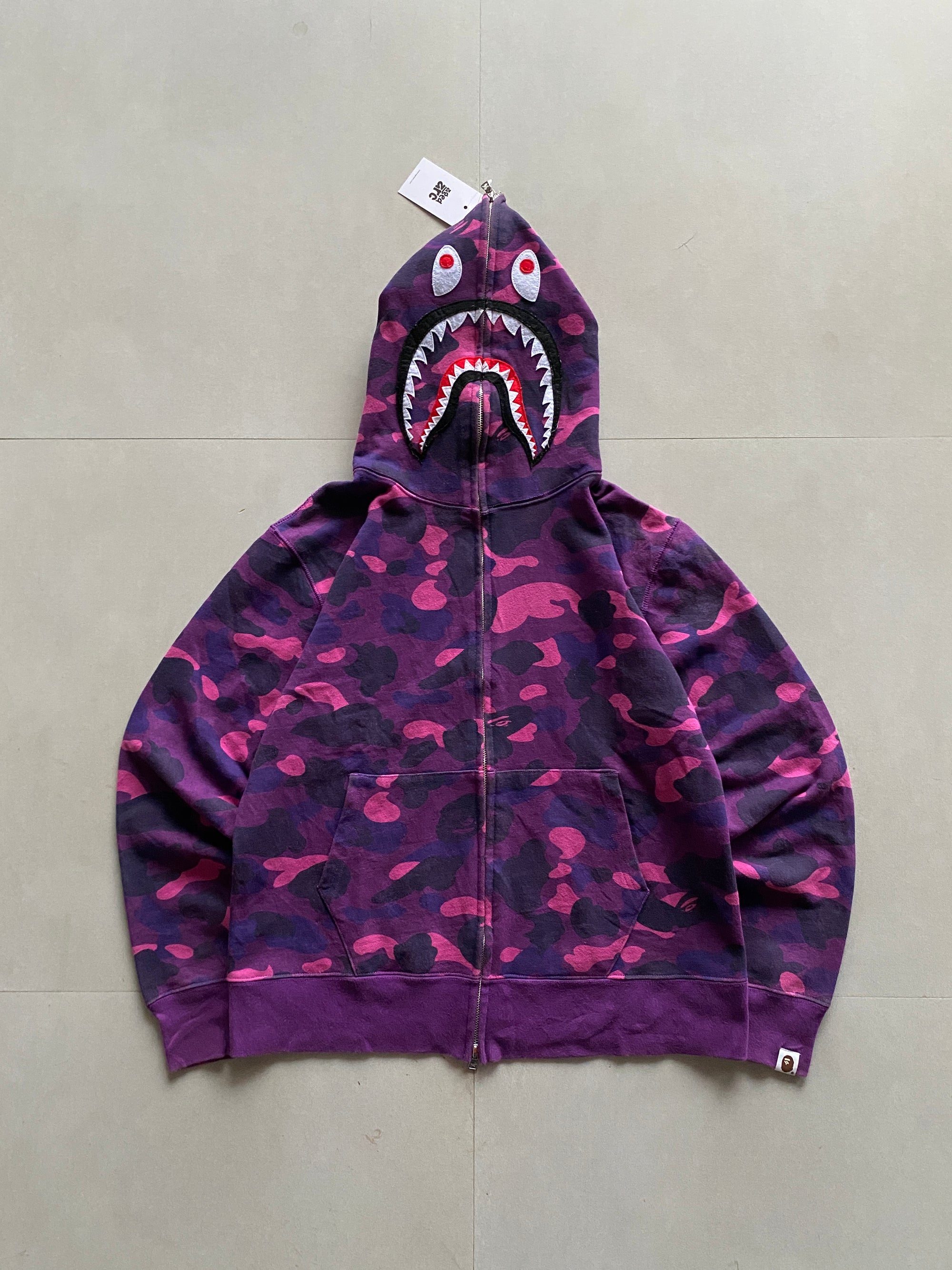 BAPE SHARK HOODIE - M