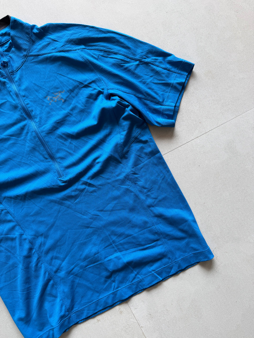ARCTERYX QUARTER ZIP HIKING TEE - XS