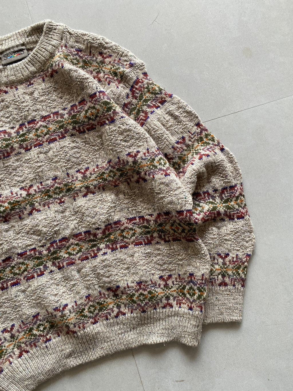 KNIT SWEATER - S