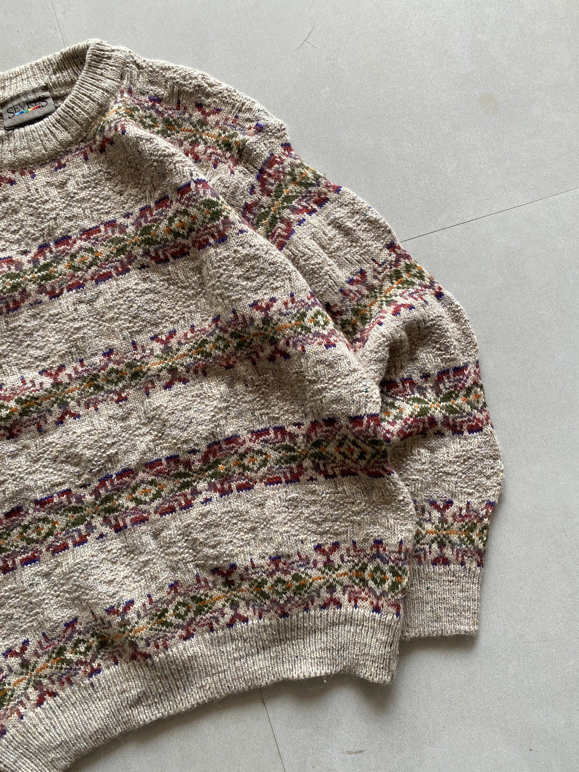 KNIT SWEATER - S