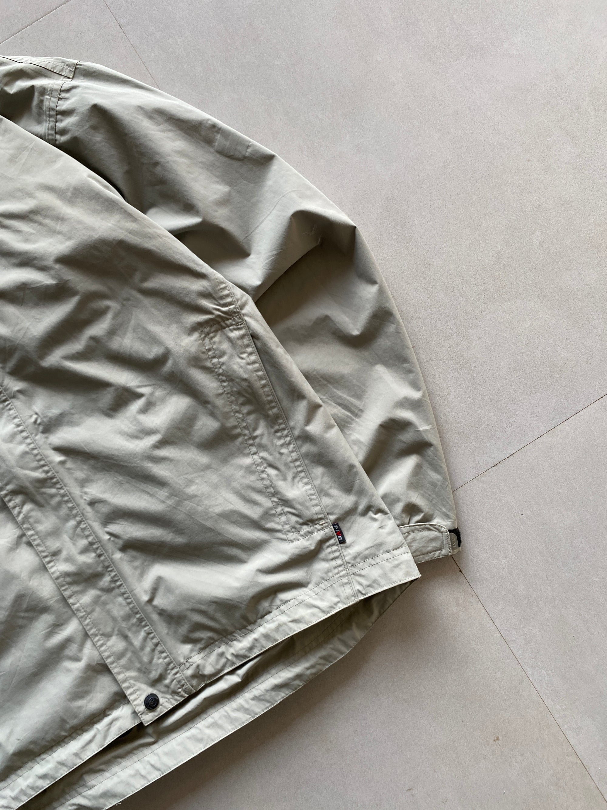 FIVE HOODED TREKKING JACKET - L