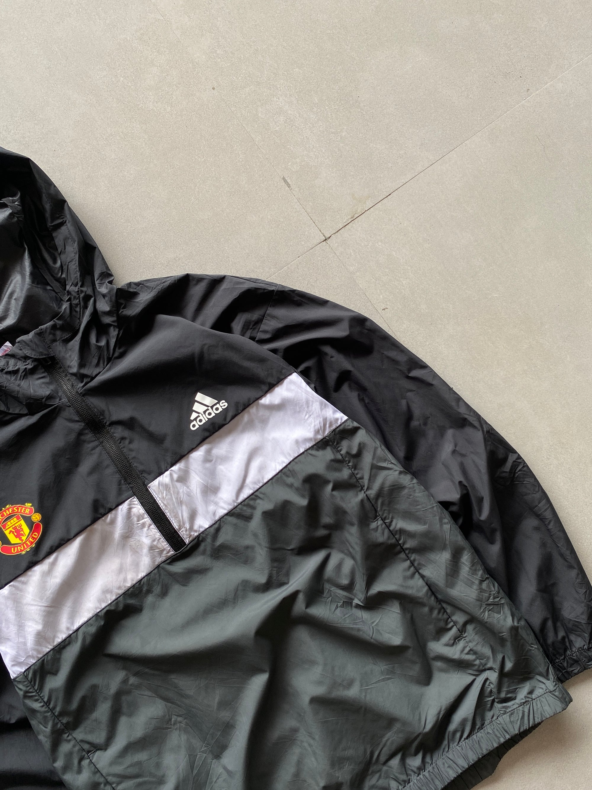ADIDAS MANCHESTER UNITED QUARTER ZIP JACKET - XS
