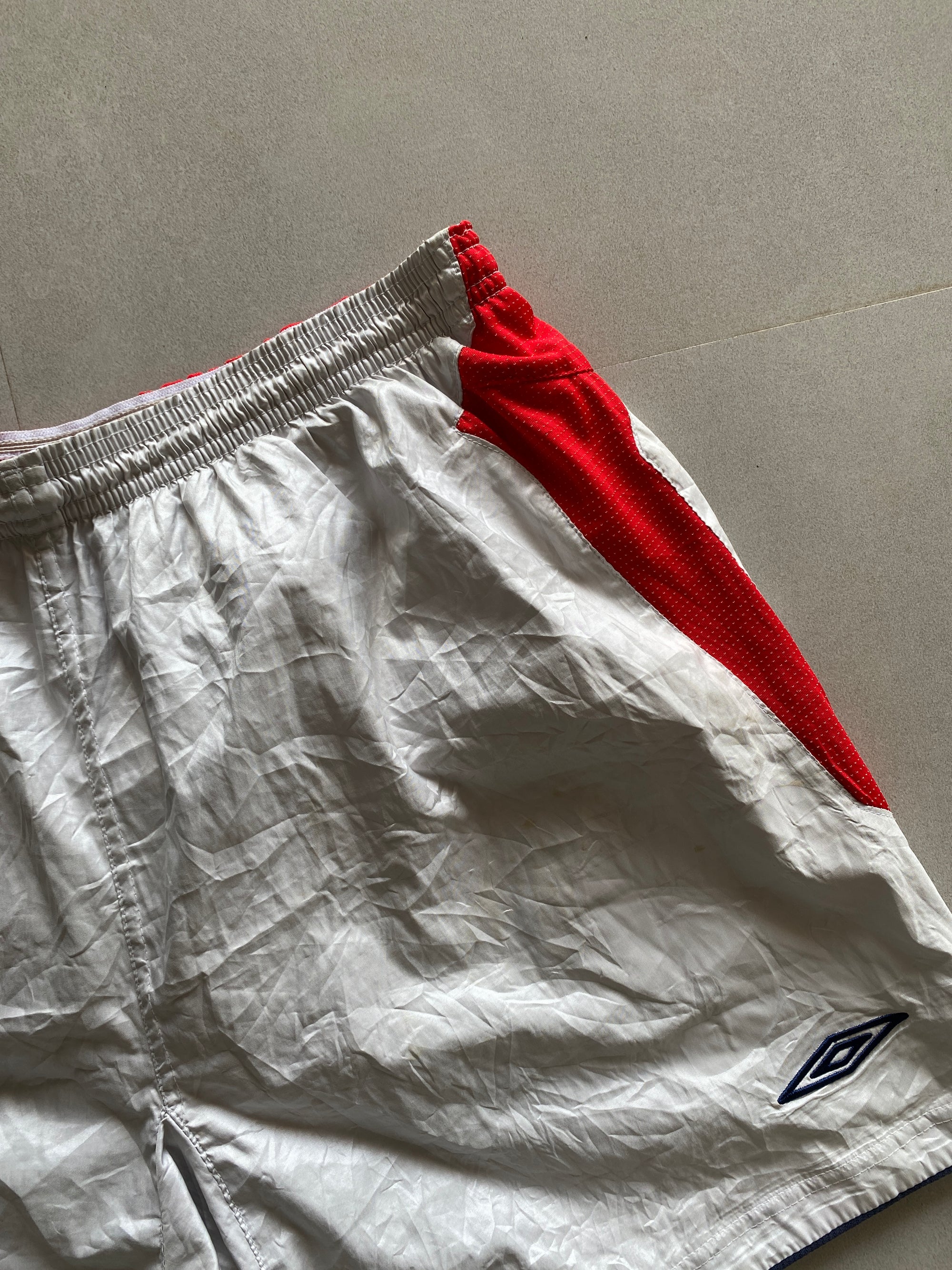 UMBRO ENGLAND SHORTS - M
