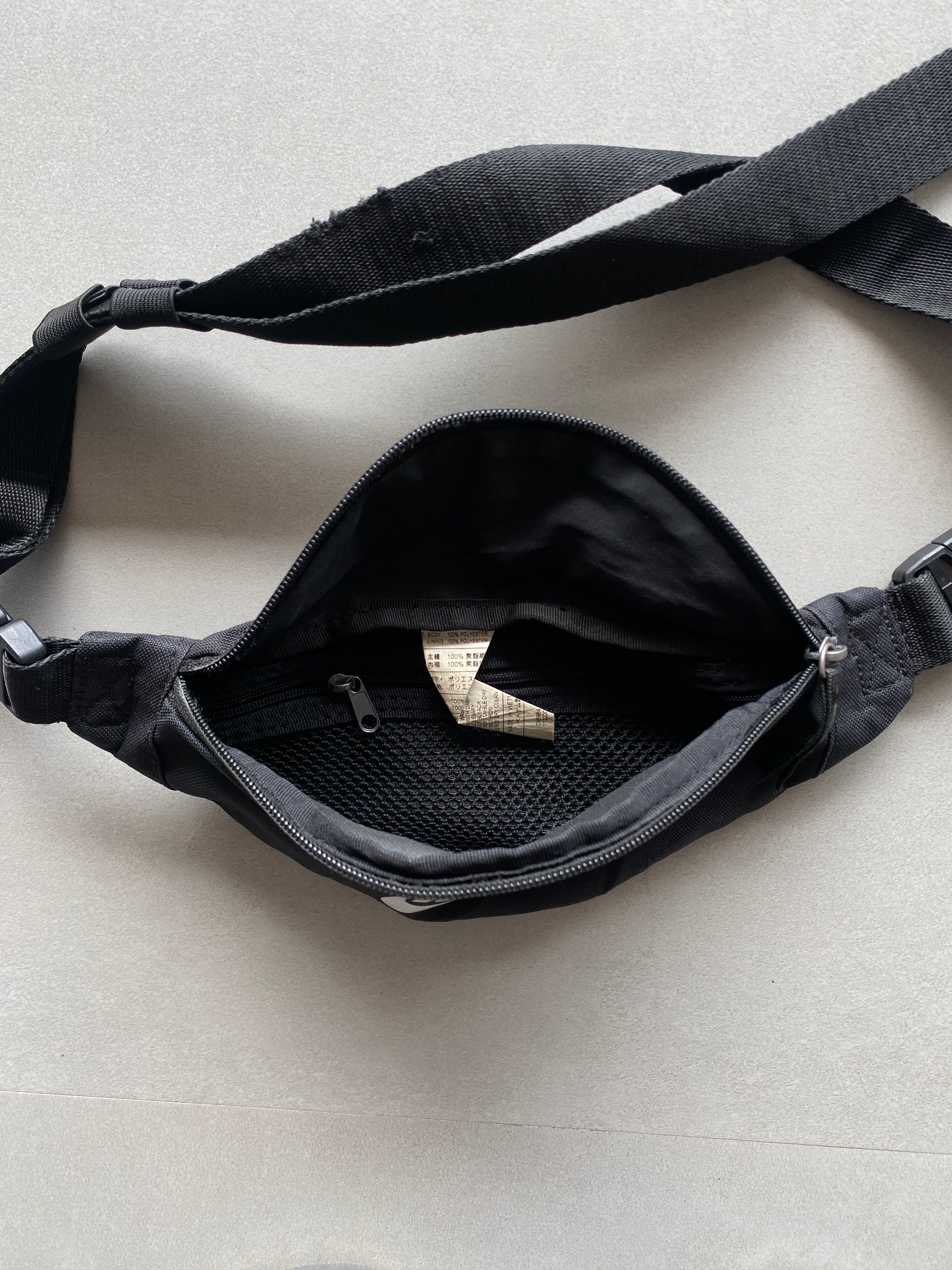 NIKE FANNY PACK