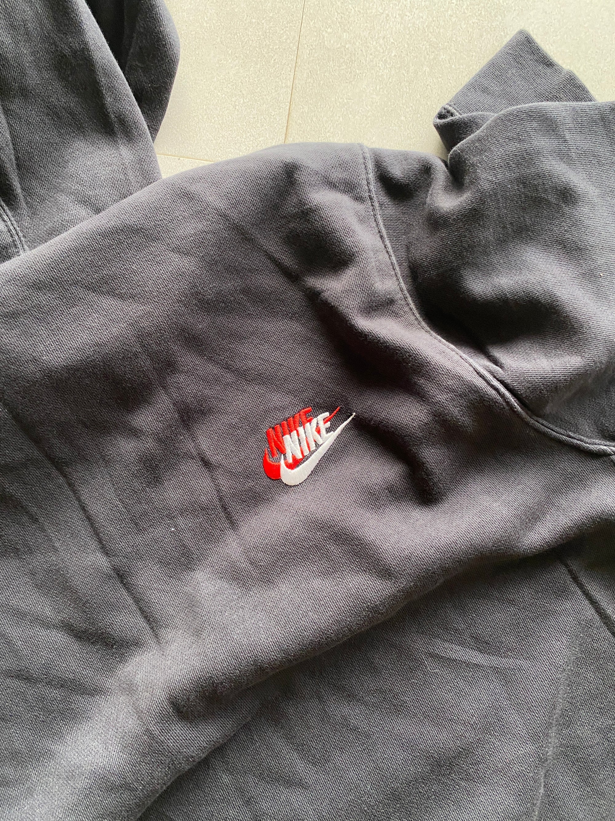 NIKE MULTI SWOOSH HOODIE - L