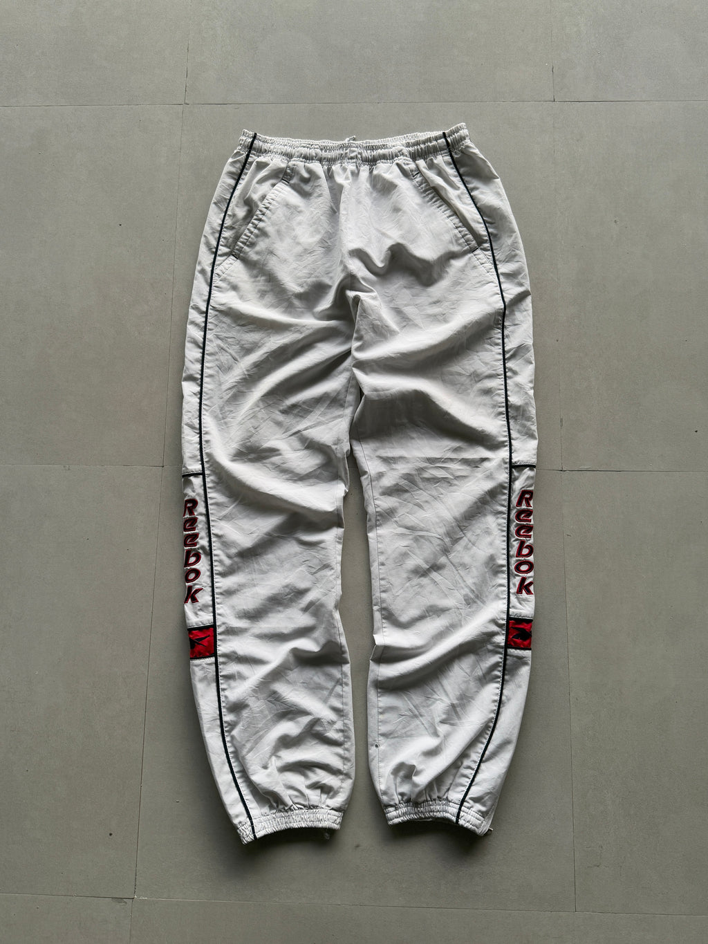 VINTAGE REEBOK SPELL-OUT TRACK - M
