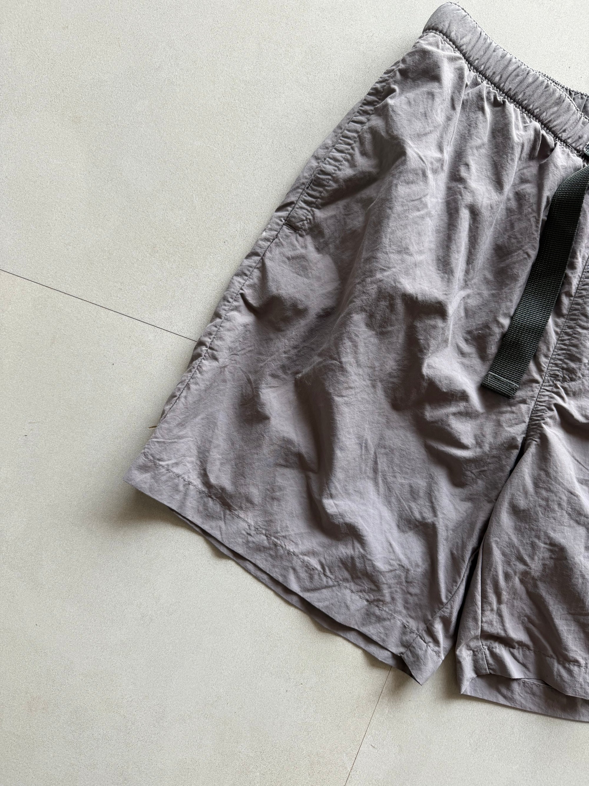 COLUMBIA SHORTS - M
