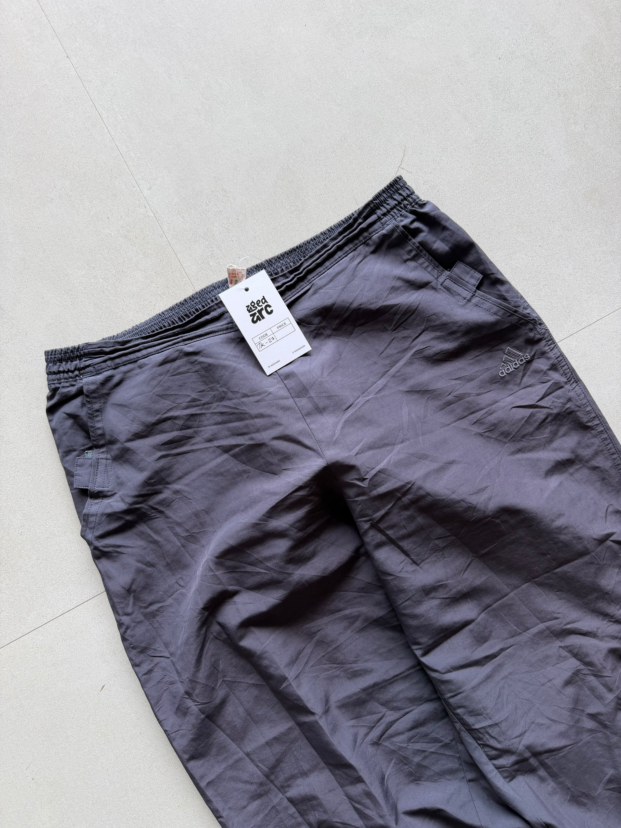 ADIDAS BAGGY TRACK PANT27 - M