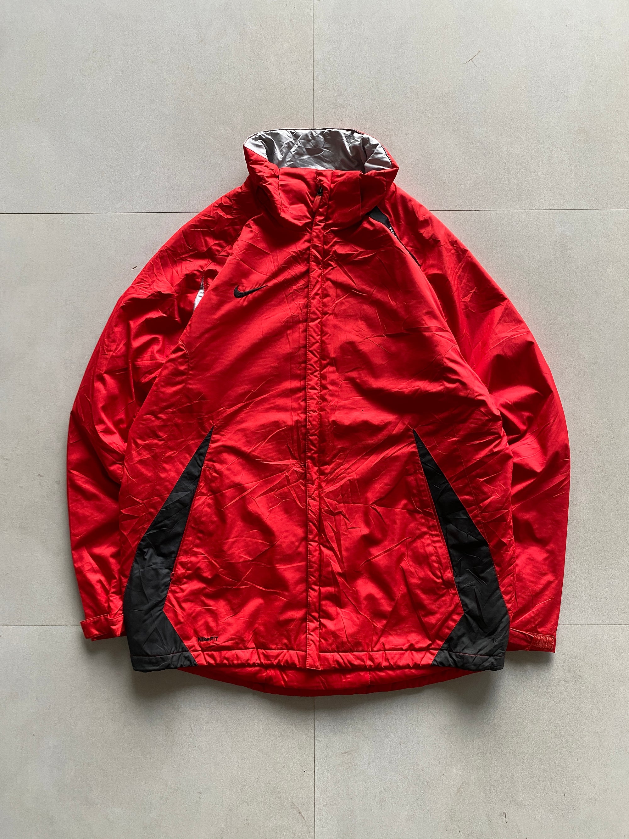 NIKE FIT LIGHT WEIGHT PUFFY JACKET - M