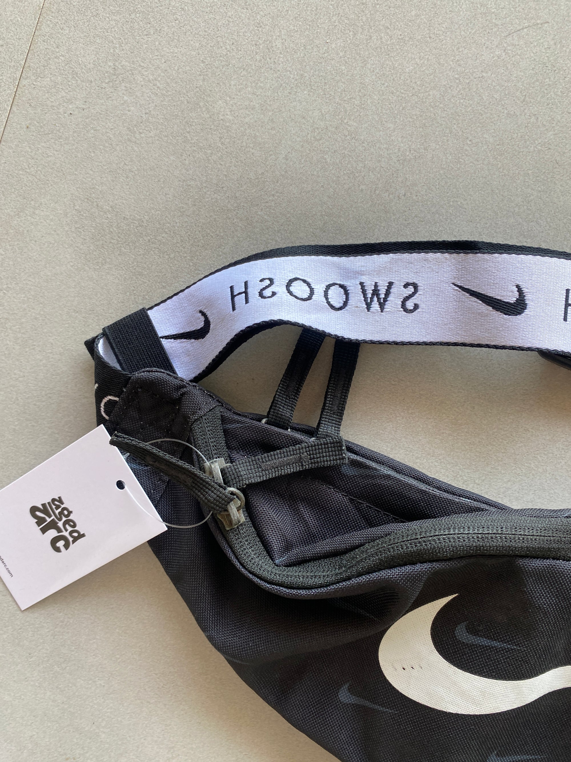 NIKE MULTI SWOOSH FANNY PACK
