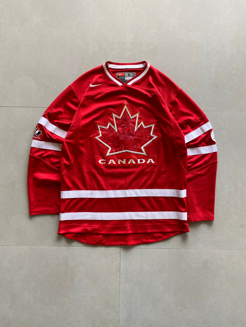 NIKE CANADA HOCKEY JERSEY - L