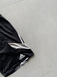 ADIDAS SHORTS - S