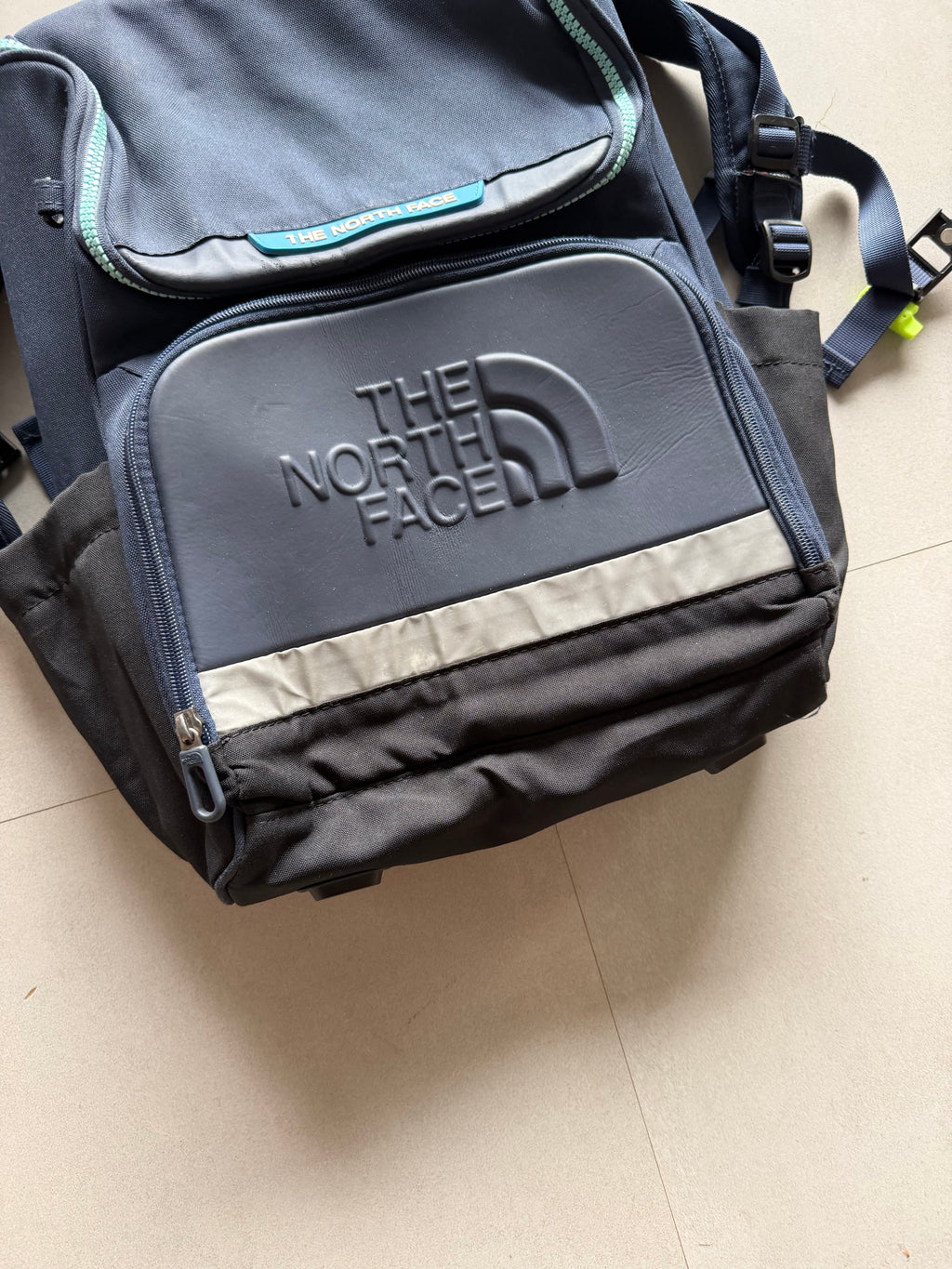THE NORTH FACE BOYS BACKPACK