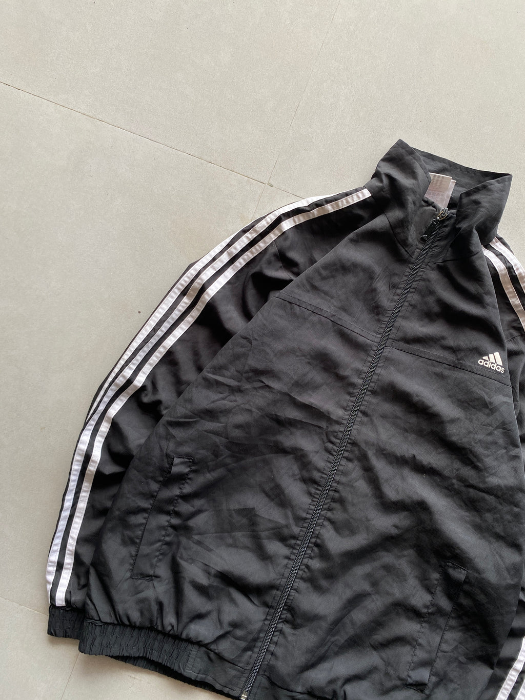 ADIDAS STRIPED JACKET - L