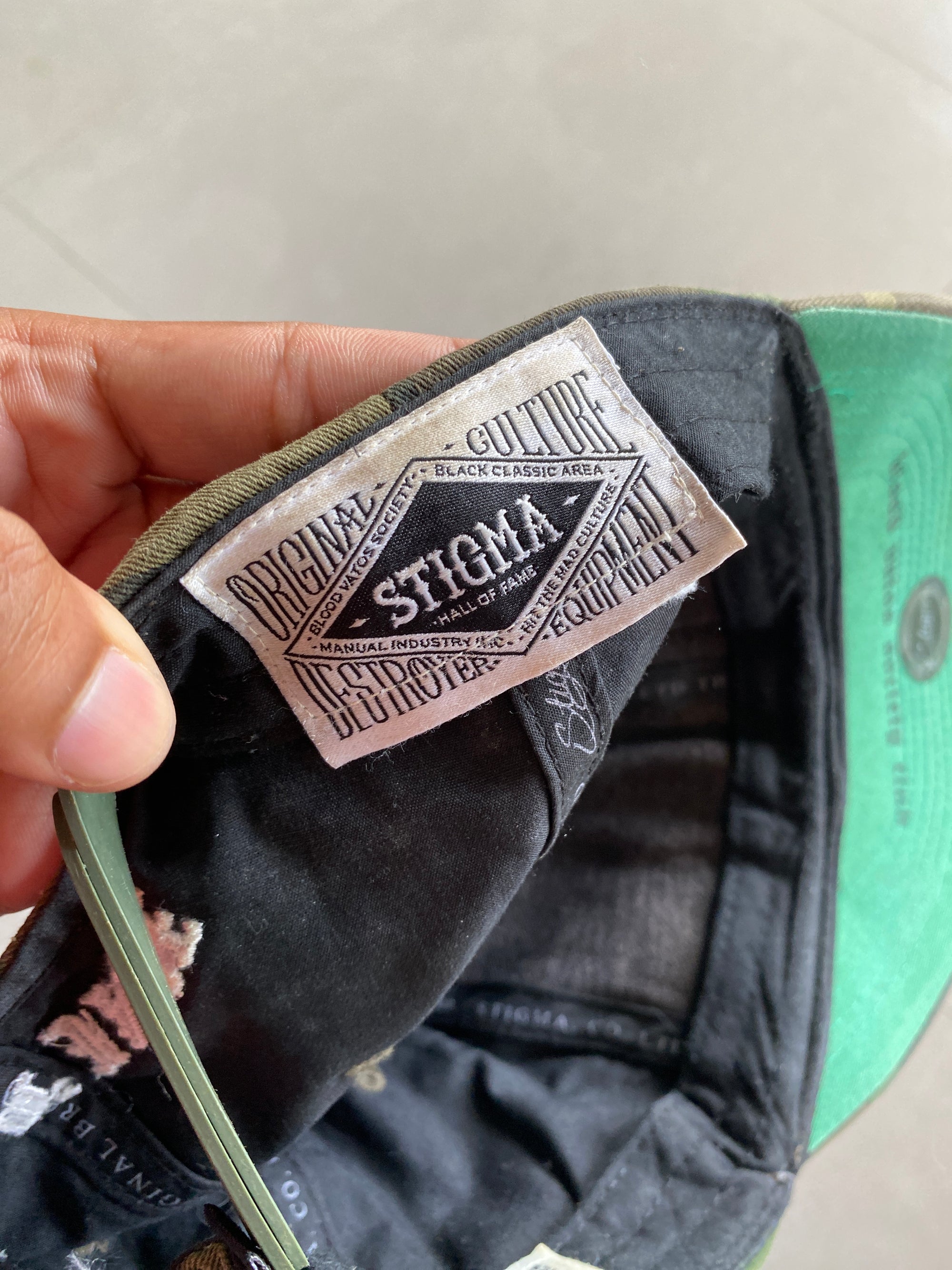 VINTAGE MILITARY CAMOU CAP