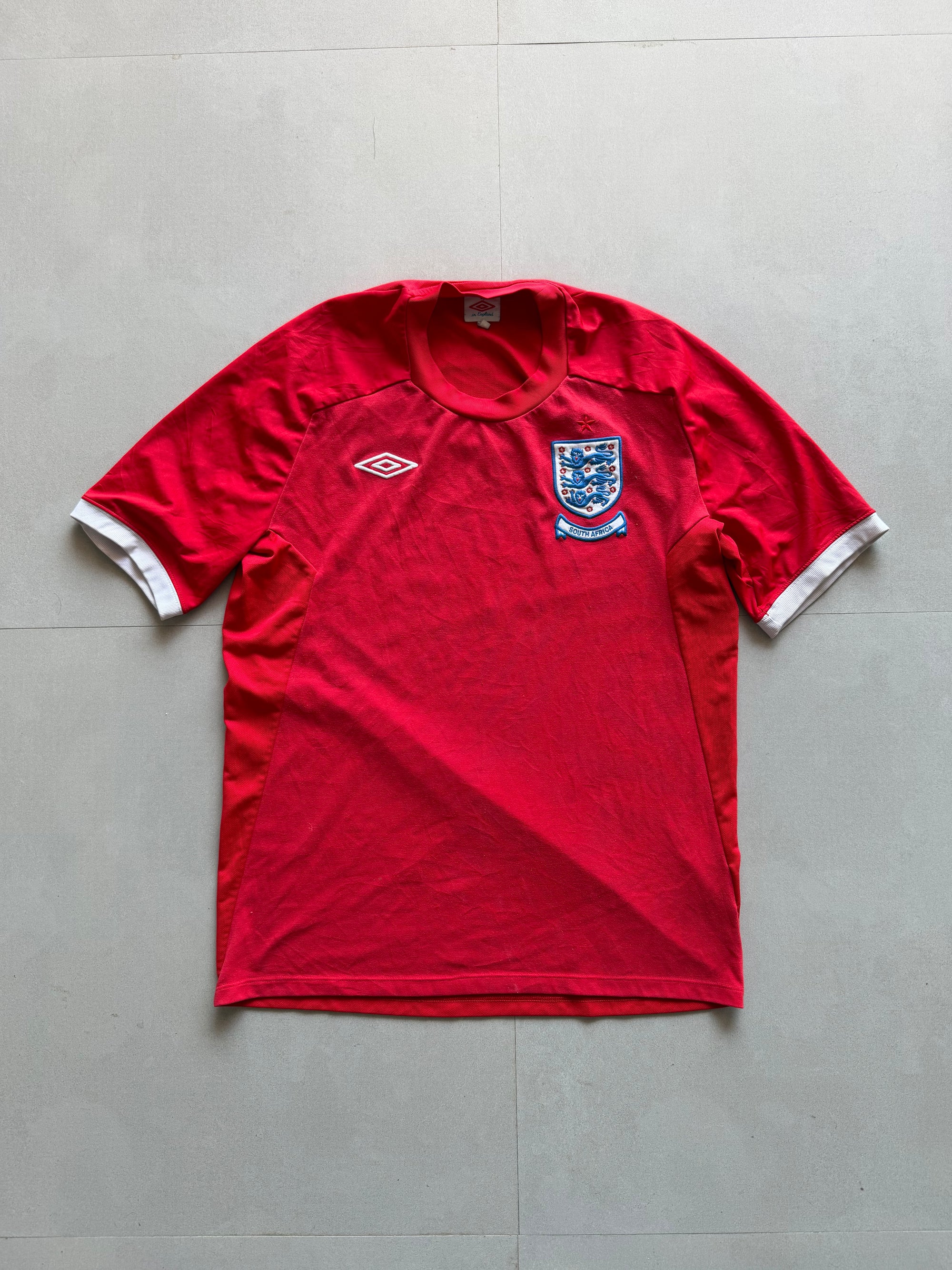 2010 UMBRO ENGLAND JERSEY - M