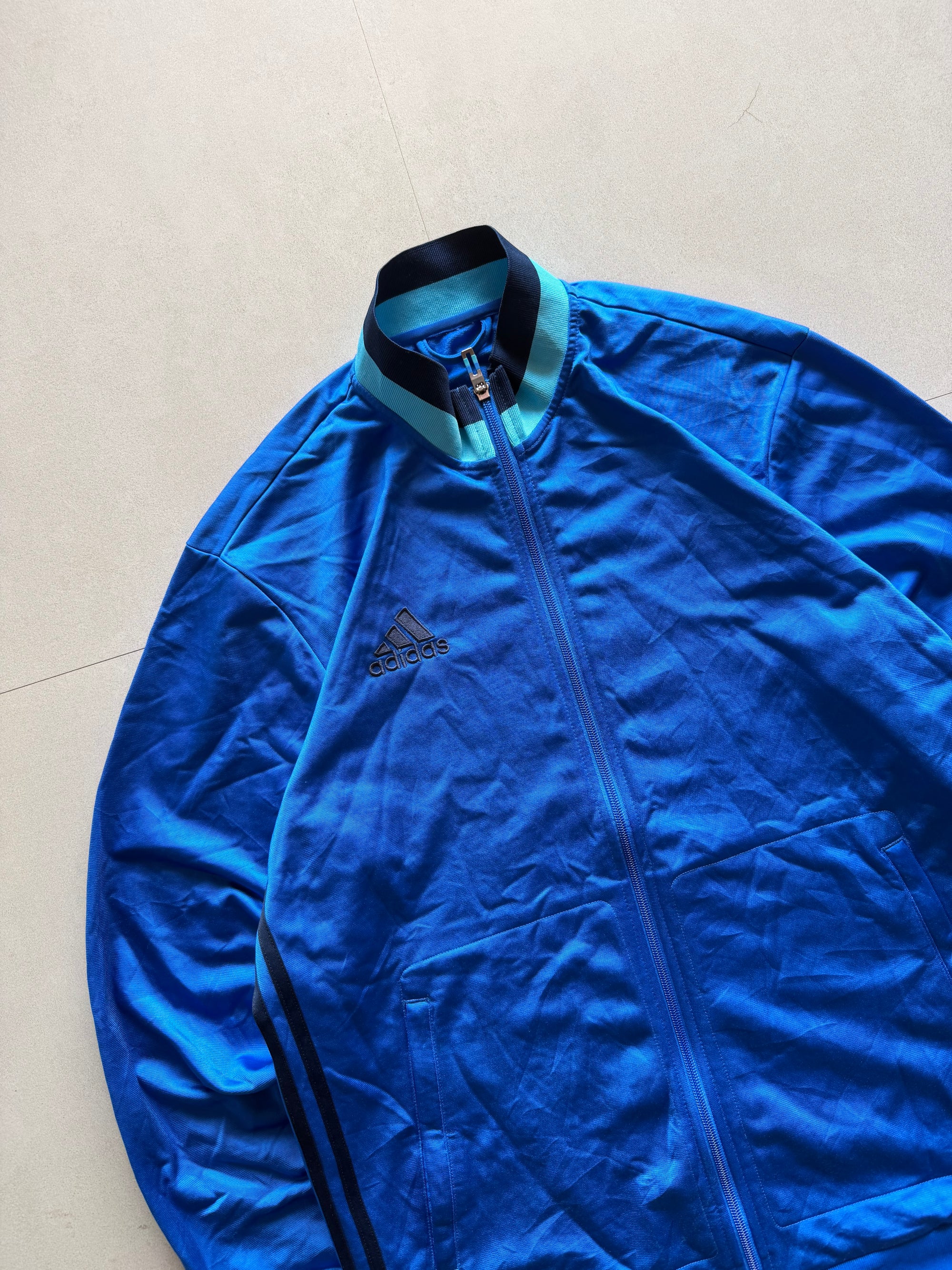VINTAGE ADIDAS STRIPED JACKET - M