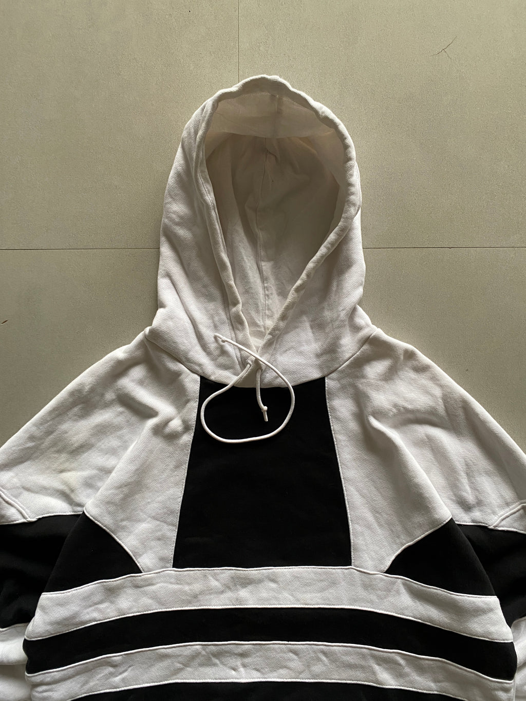 ADIDAS BIG LOGO HOODIE - S