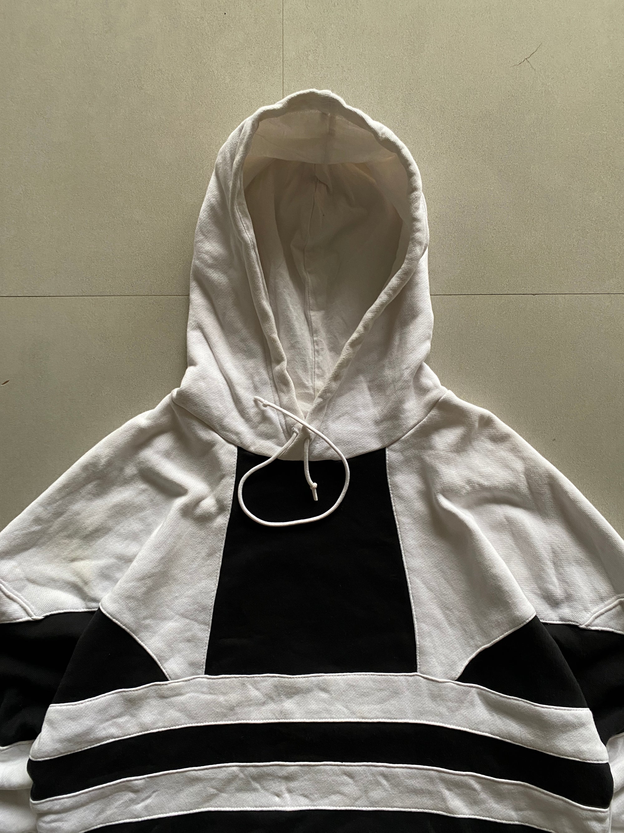 ADIDAS BIG LOGO HOODIE - S