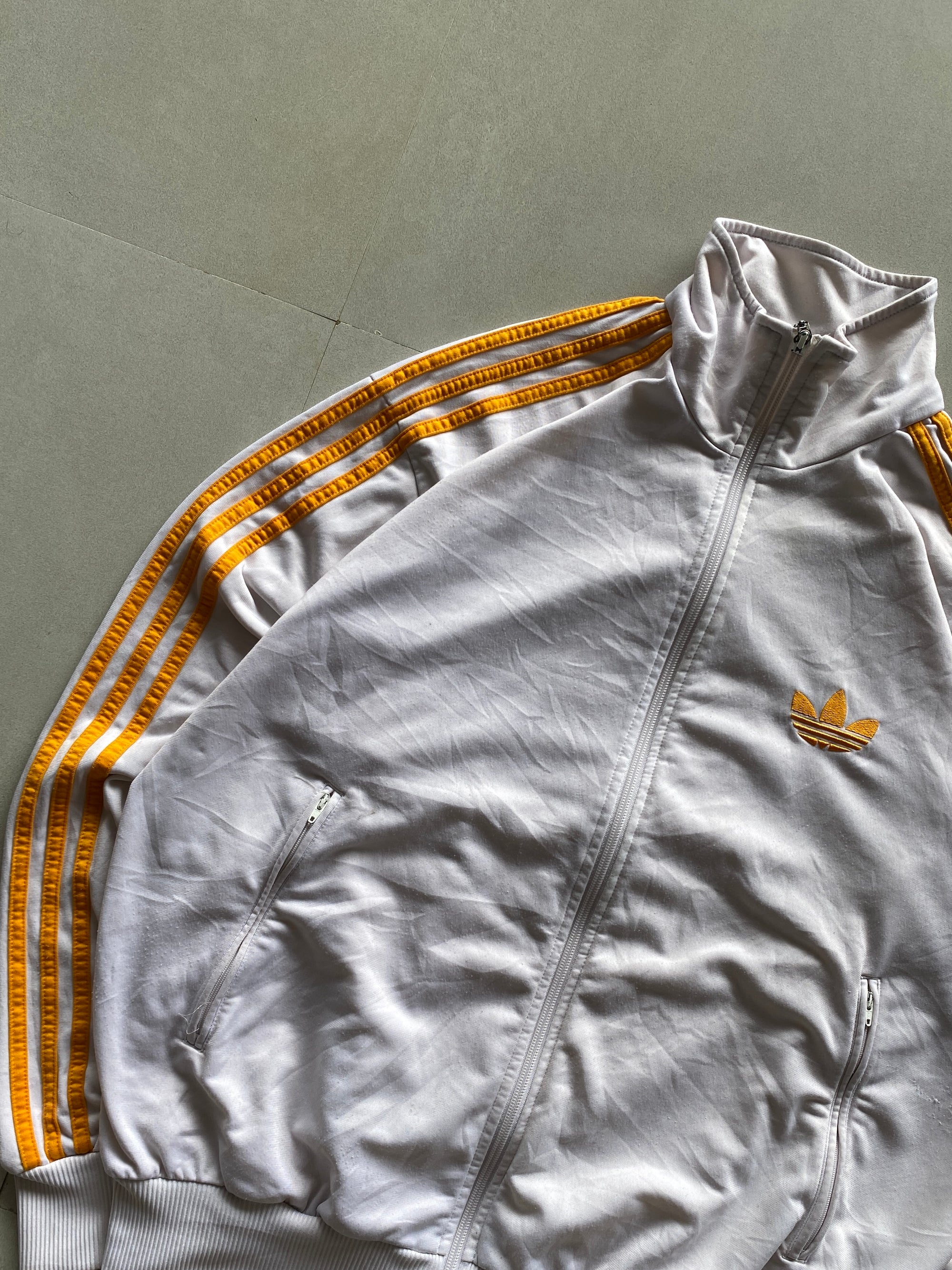 ADIDAS STRIPED JACKET - XL