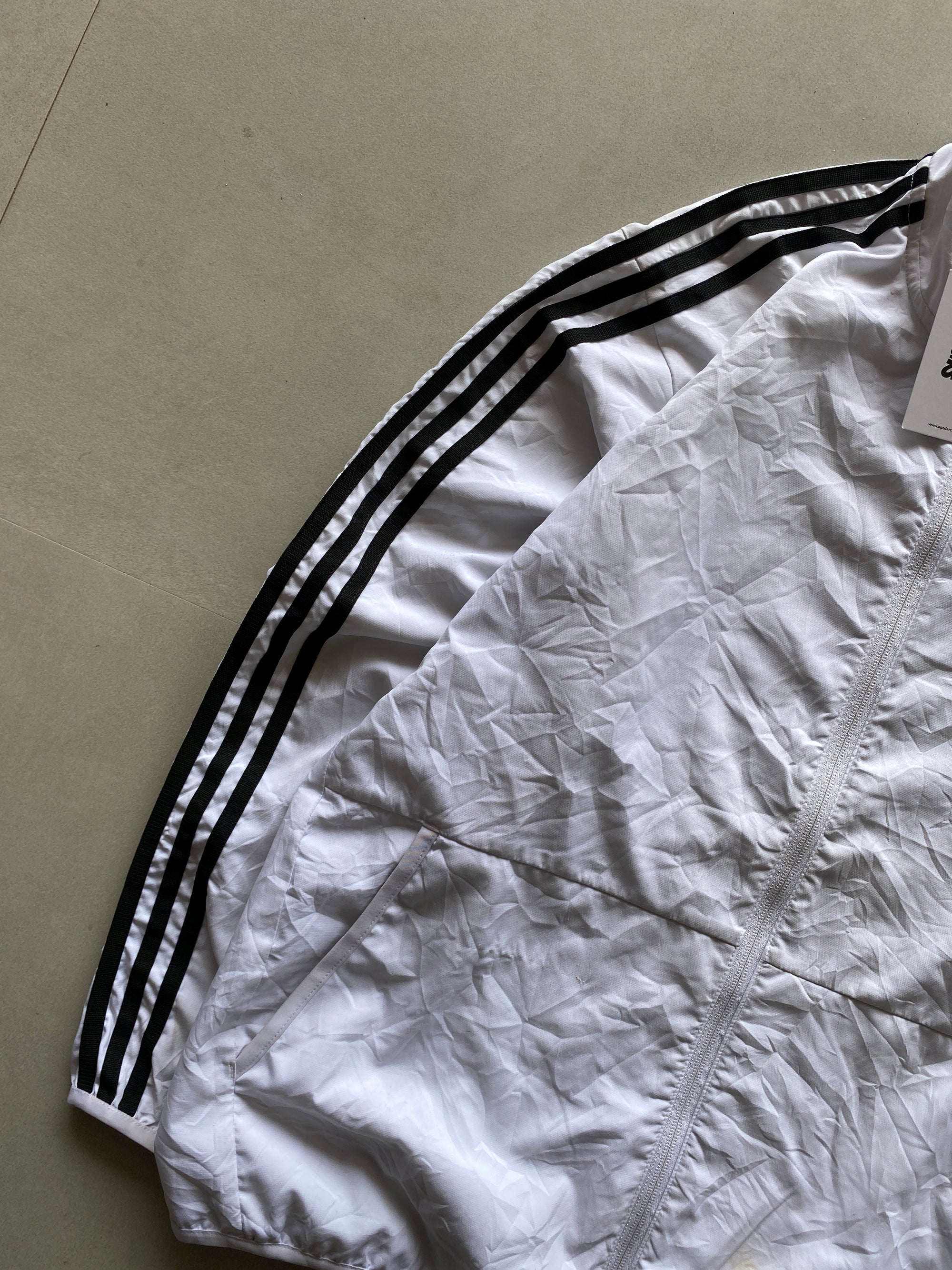 ADIDAS WHITE STRIPED JACKET - L