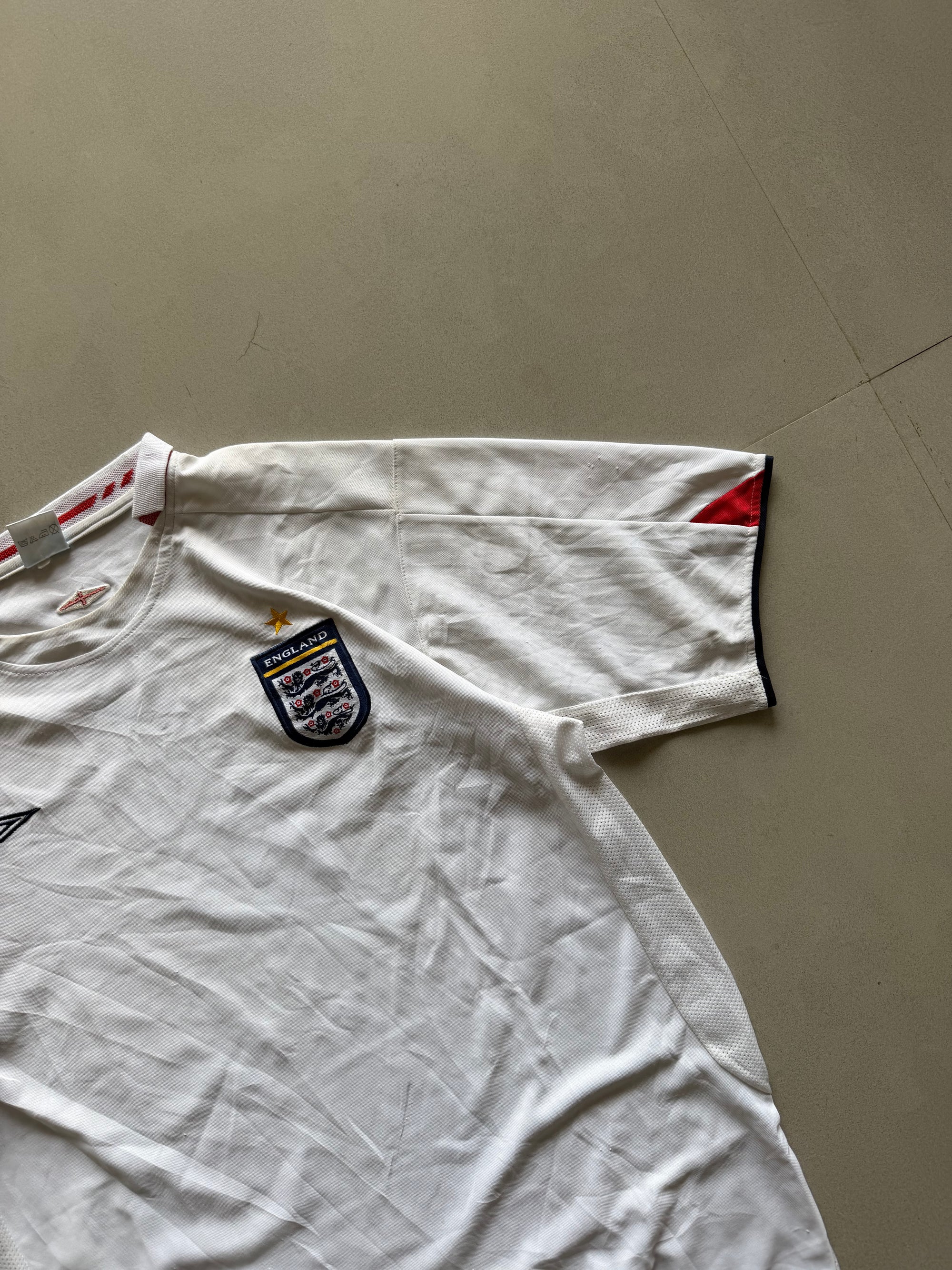 2006 UMBRO ENGLAND JERSEY - M