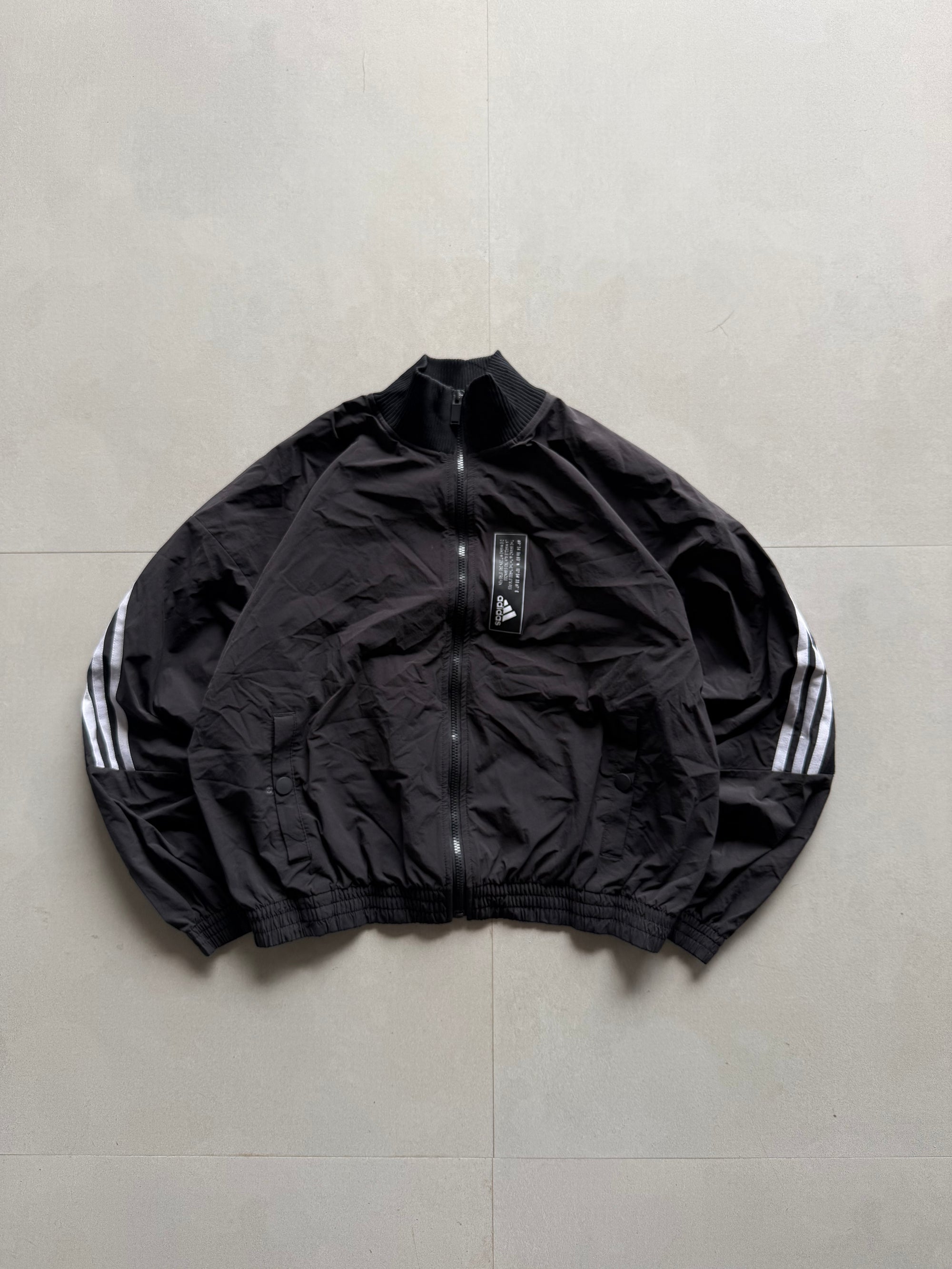 ADIDAS STRIPED JACKET - M