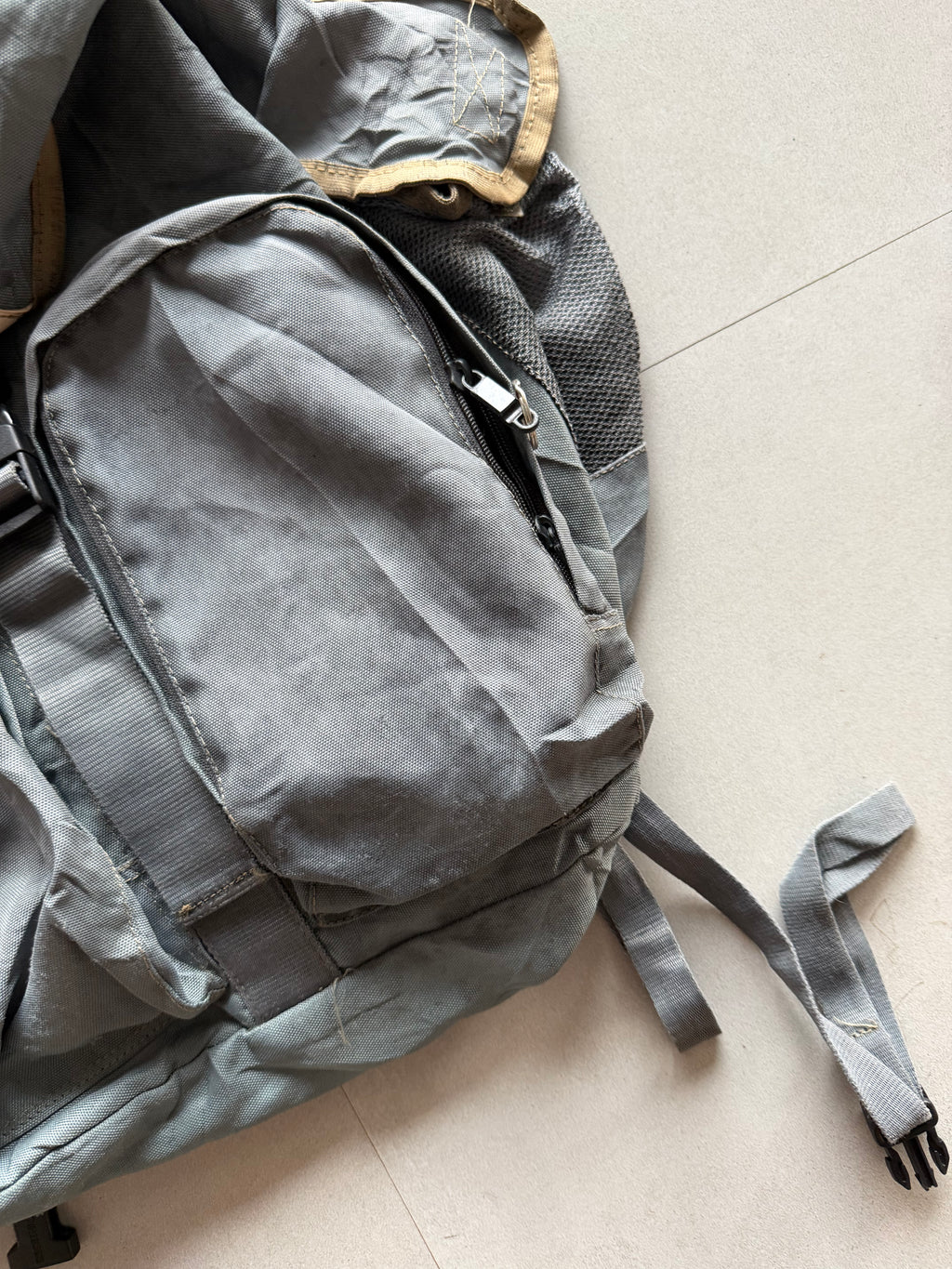 VINTAGE FORCLAZ HIKING BAG
