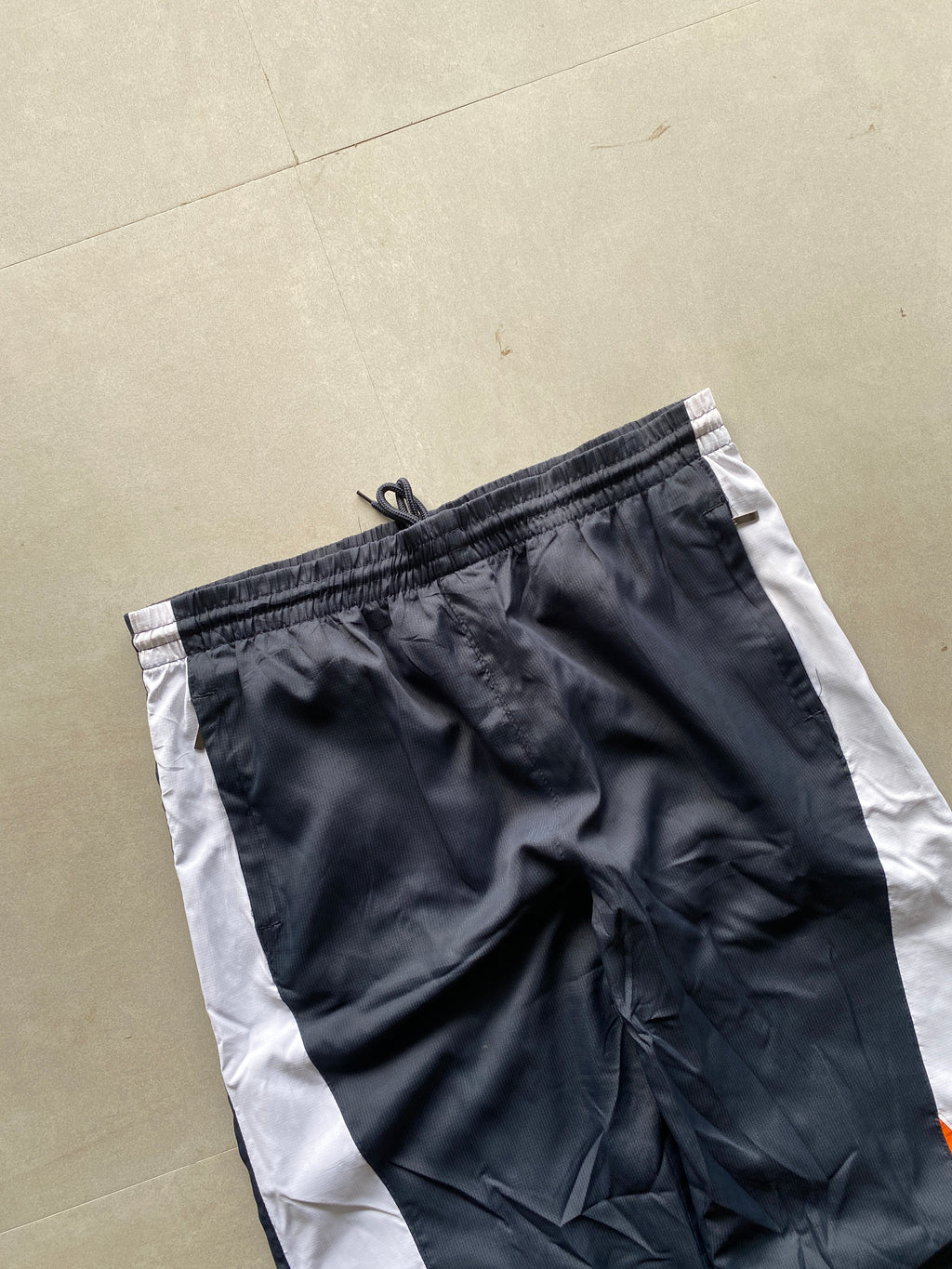 AIKEN BAGGY TRACK PANT - M