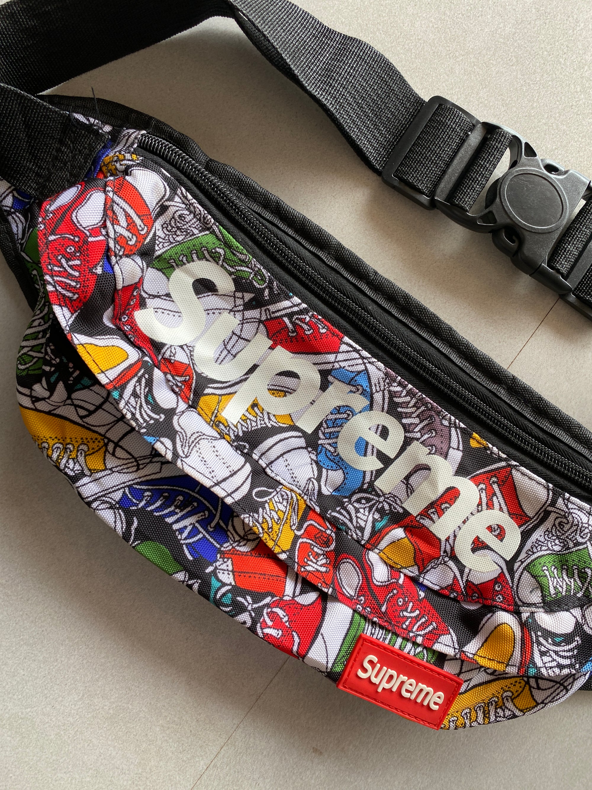SUPREME FANNY PACK