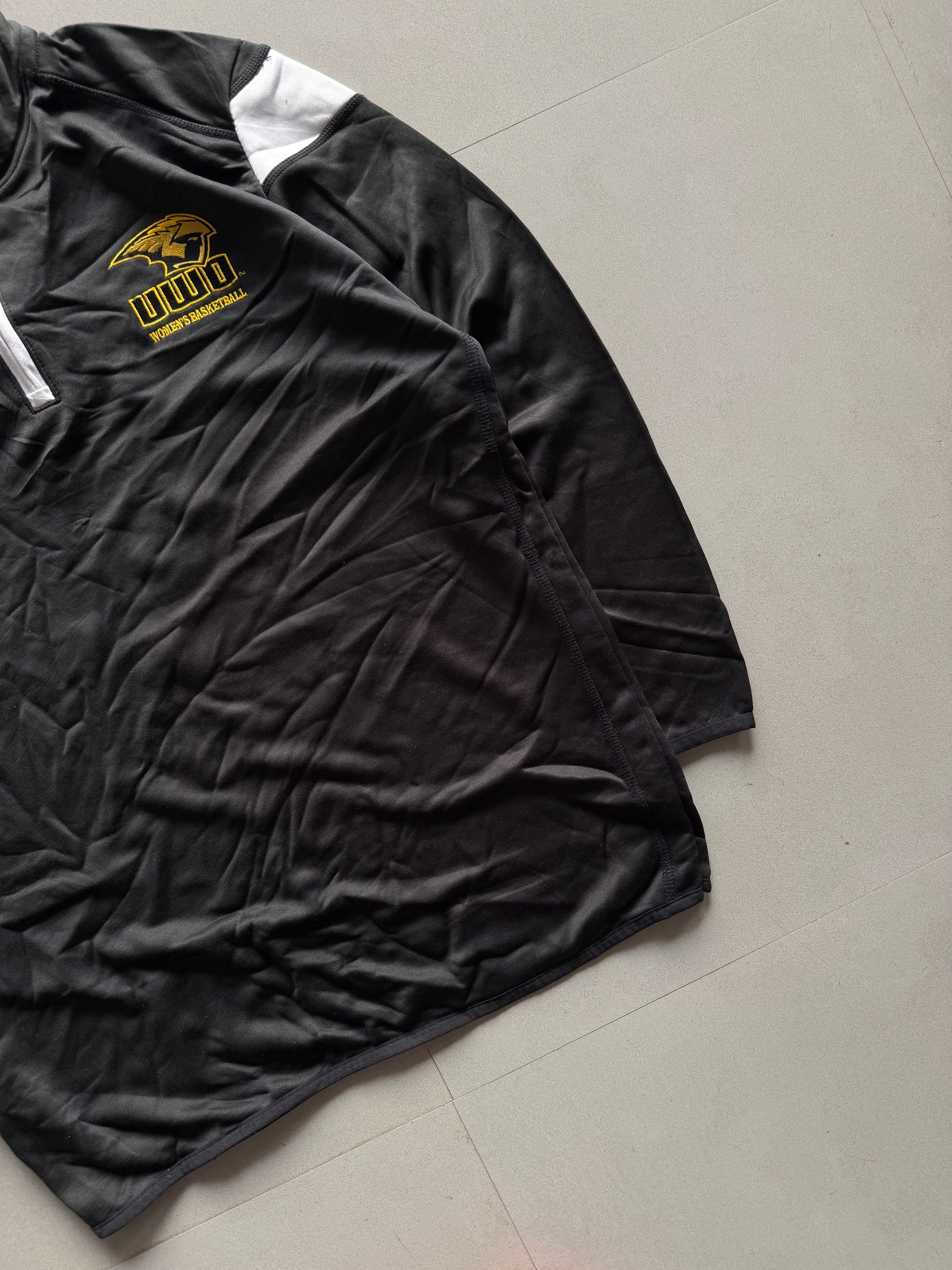ADIDAD QUARTER ZIP JACKET - M