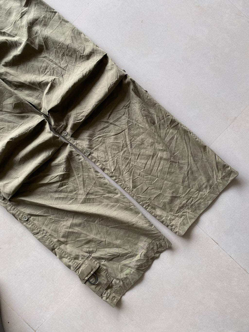 JACK AND JONES BAGGY PARACHUTE PANTS - XL