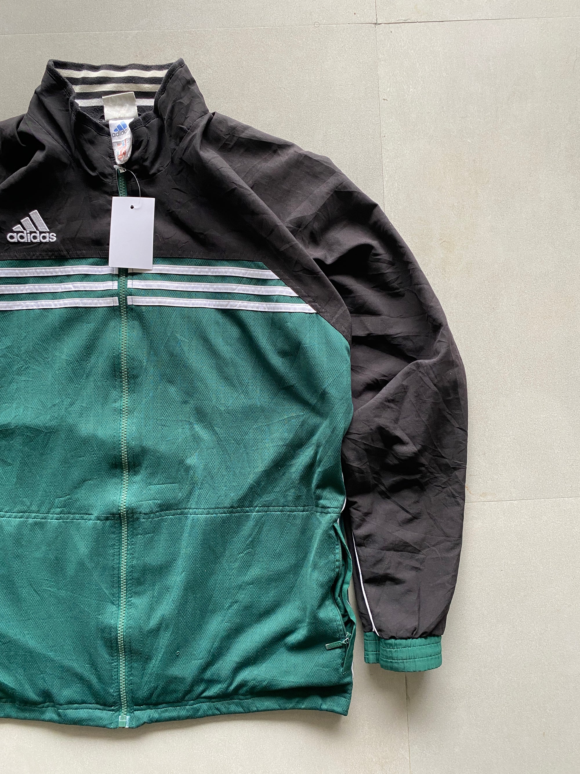 VINTAGE ADIDAS JACKET - XL
