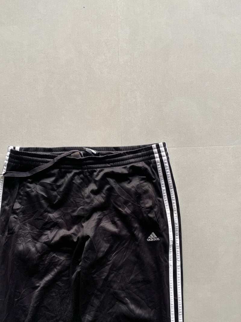 ADIDAS STRIPED TRACK - M