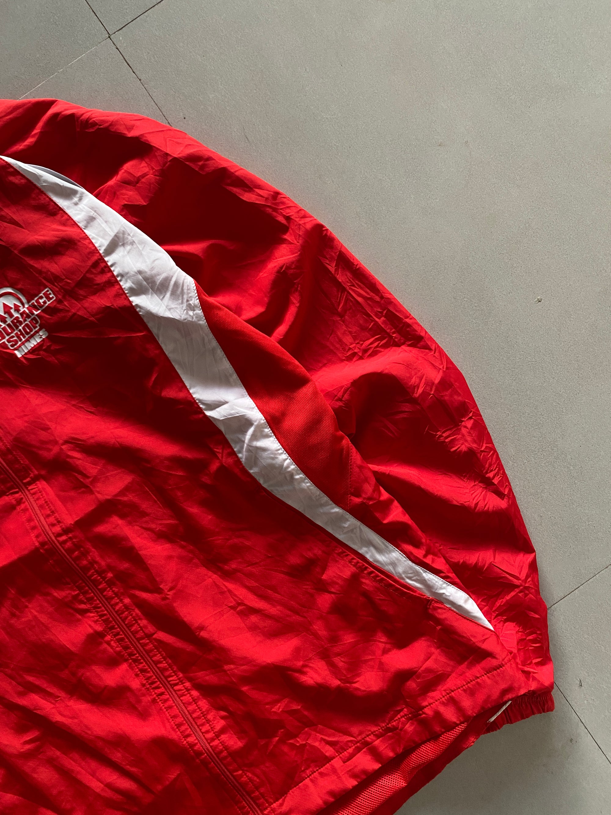 VINTAGE PUMA RED JACKET - M