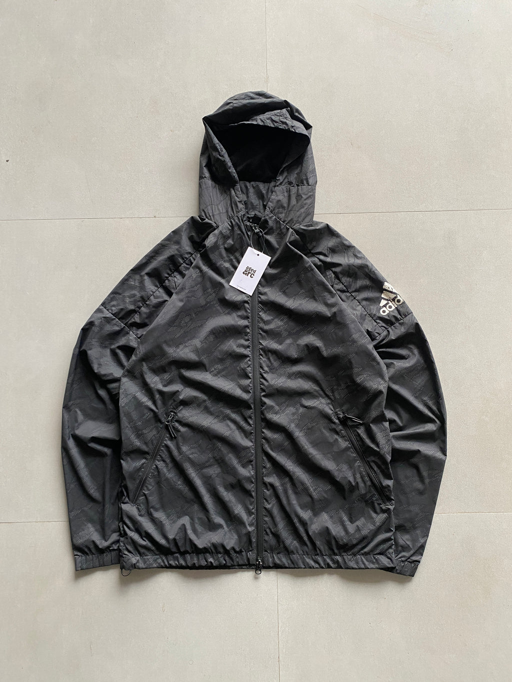 ADIDAS CAMOU HOODED JACKET - M