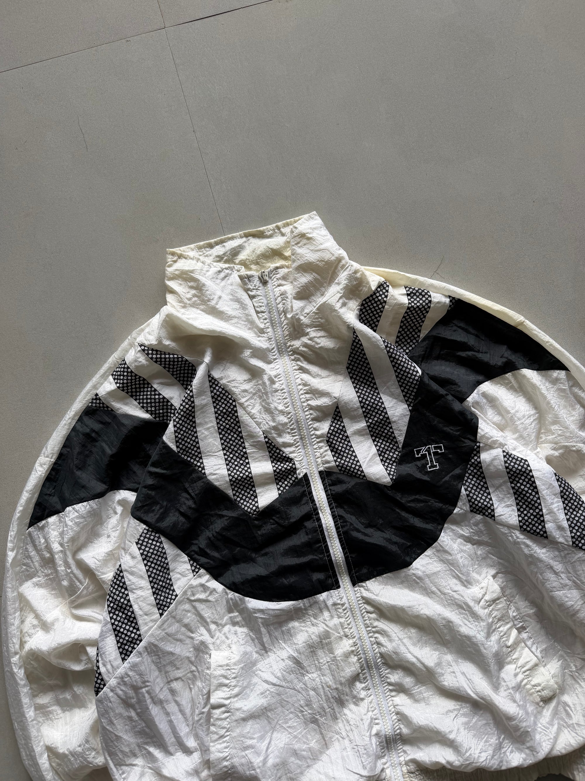 VINTAGE STYLE JACKET -  L