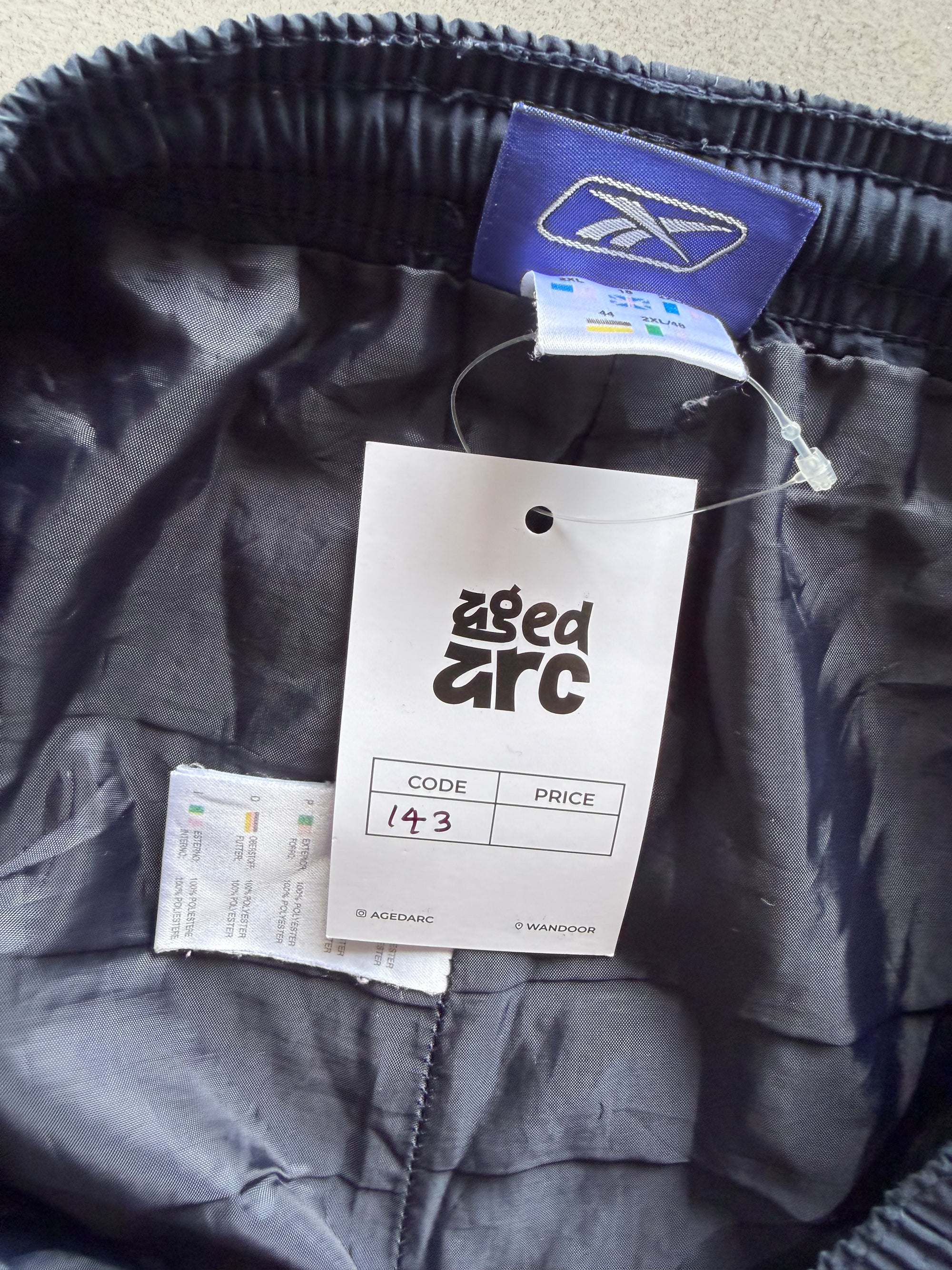 REEBOK BAGGY TRACK PANT143 - L