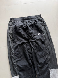 VINTAGE NIKE TRACK PANT42 - M