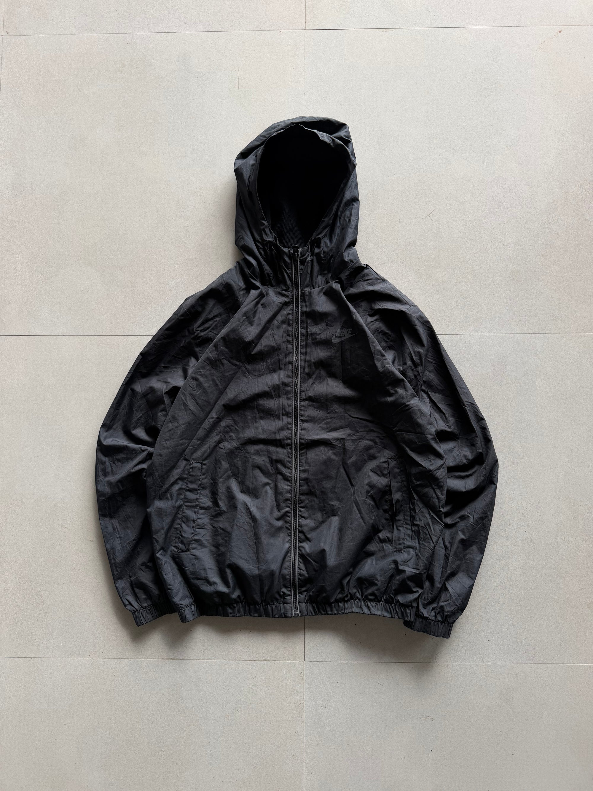 VINTAGE NIKE HOODED JACKET - L