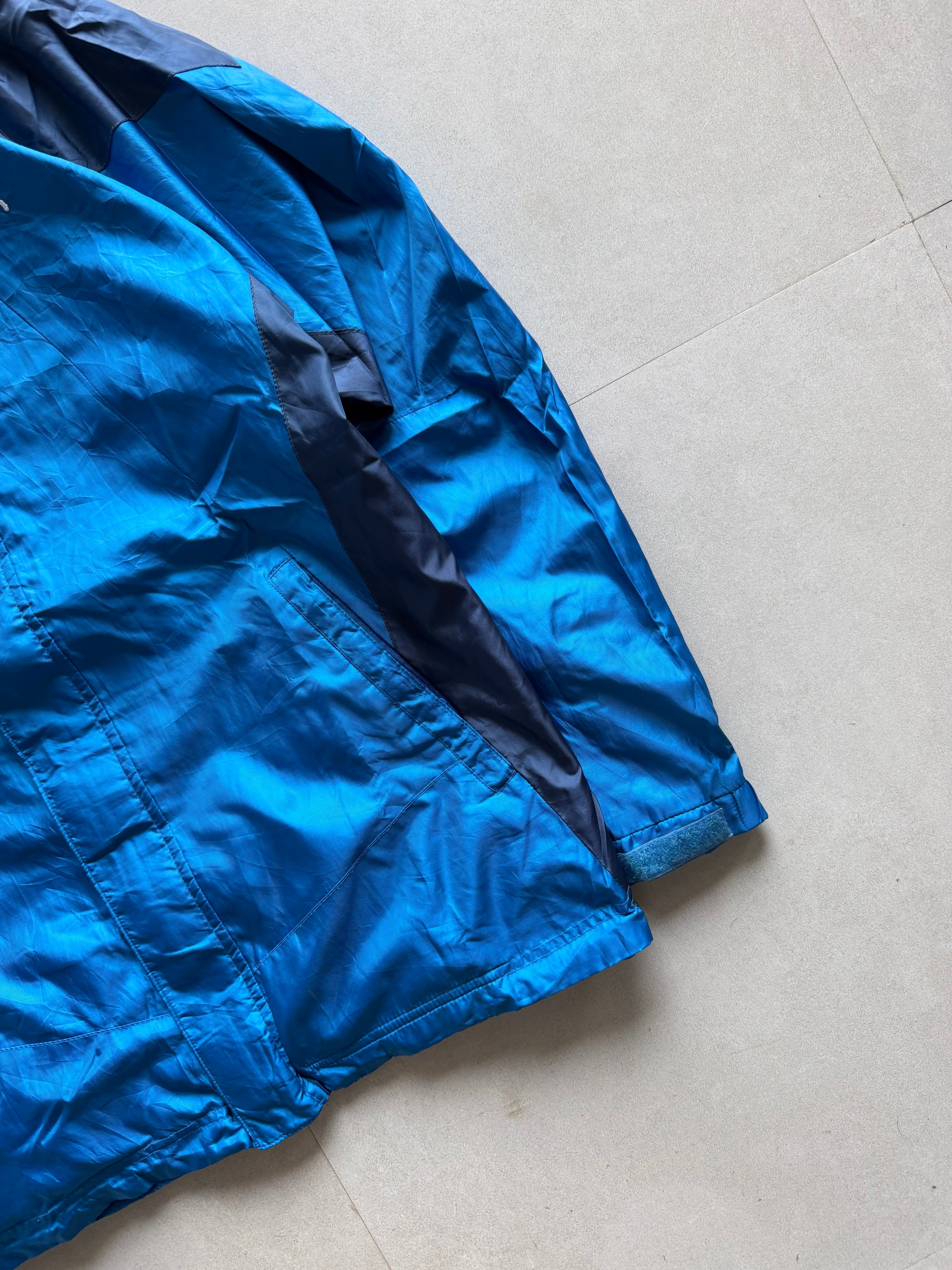 PUMA JACKET  - L