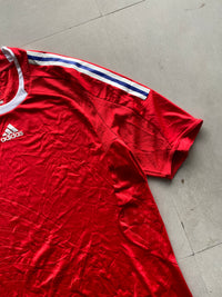 ADIDAS CENTER LOGO DRI-FIT TEE - L