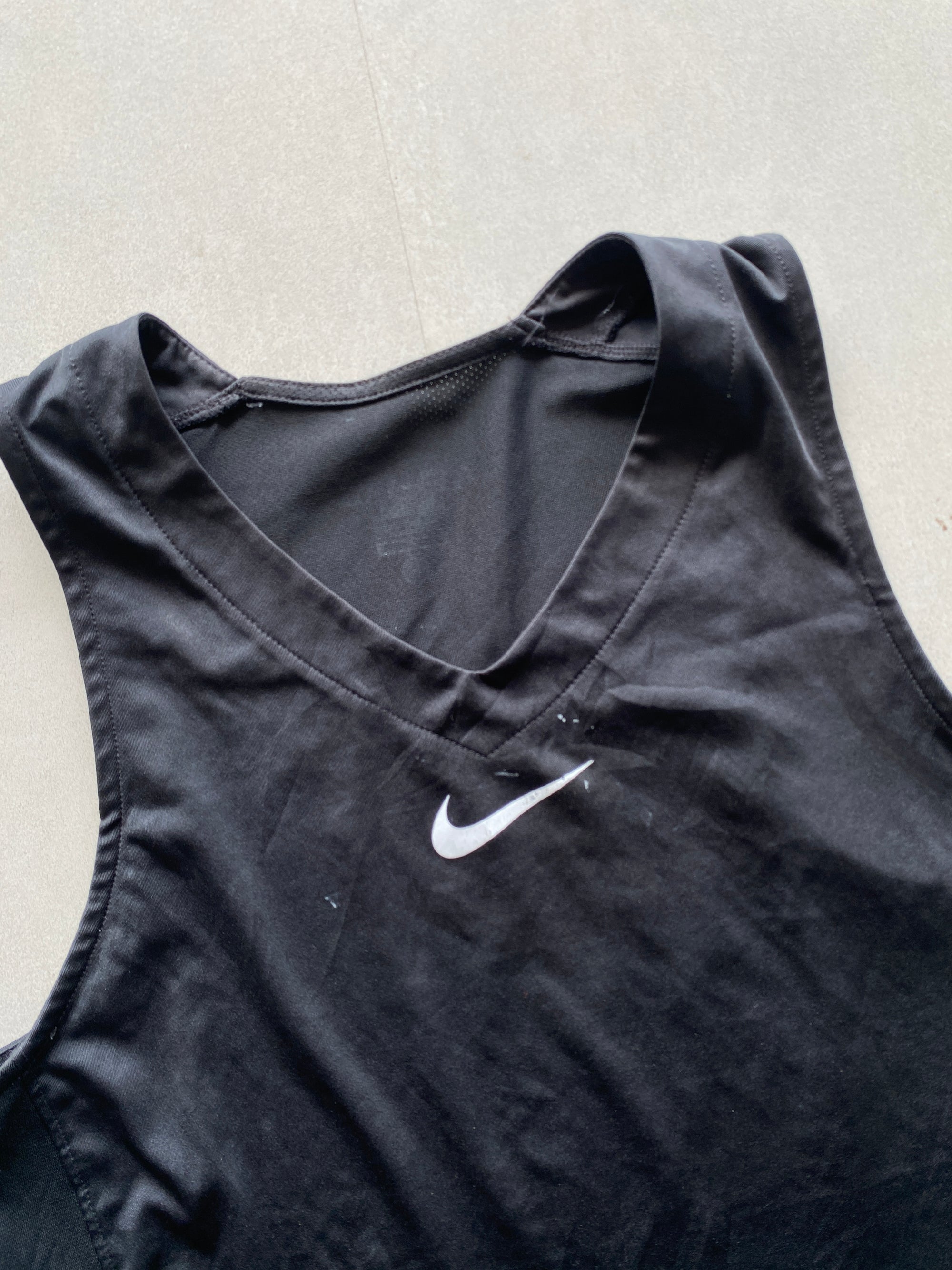 NIKE DRI-FIT TANK TOP - S